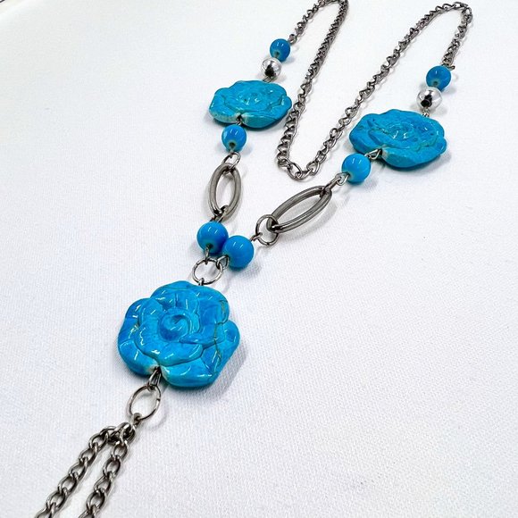 Turquoise Color Flower Charmed Silver Tone 26” Over-The-Head Necklace - Picture 1 of 6
